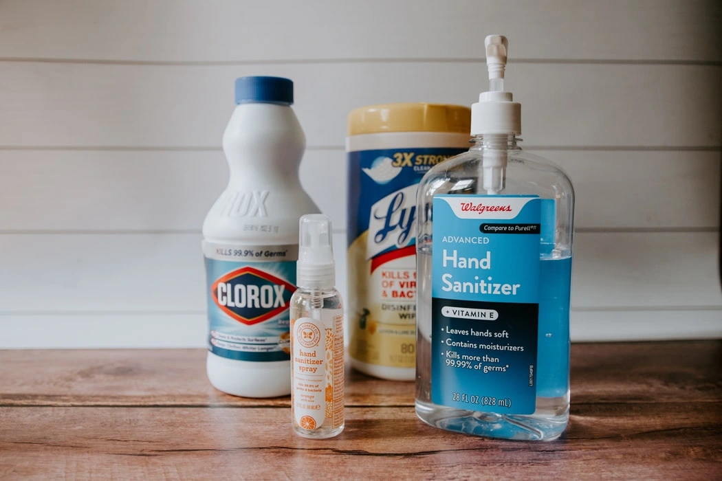 surface cleaning liquids